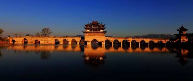 从郑州坐飞机去云南,从郑州坐火车去昆明多少钱