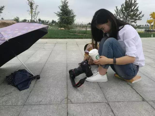 虽然我们很搓，但我们依然热爱装逼