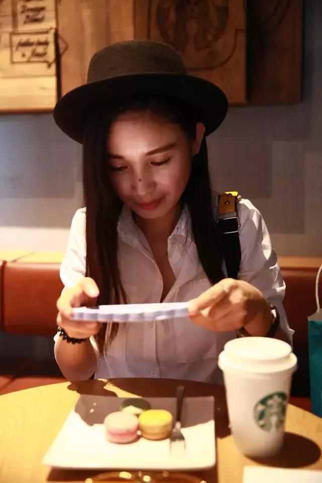 虽然我们很搓，但我们依然热爱装逼