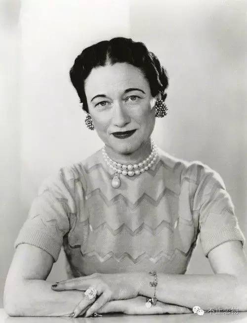 温莎公爵倾城之恋,温莎公爵珠宝图片