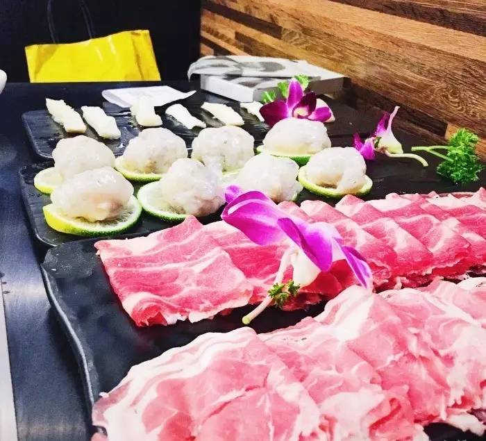 今天虹口足球场,久违了虹口足球场