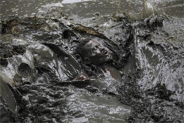 世界最奇葩的刑罚分别是什么,世界上最奇葩的习俗