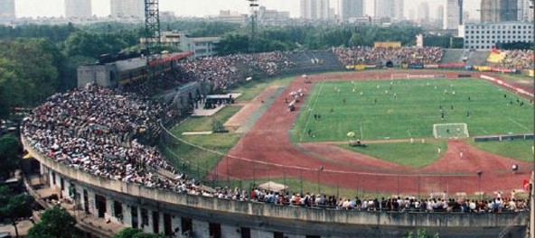 氛围最火爆的十大球场,世界最美10大球场