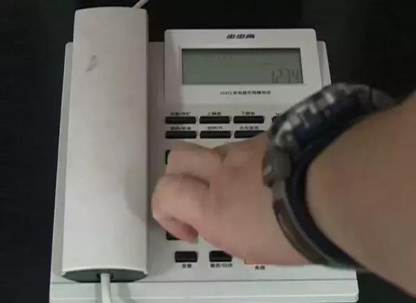 谁说动漫都是骗人的！柯南里用人声音拨号真的可以打通电话！