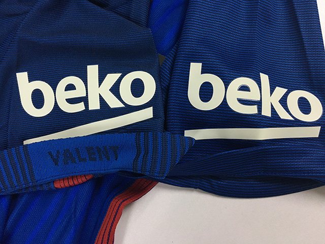 巴萨16-17赛季球衣欧冠球迷版,巴萨16-17赛季视频