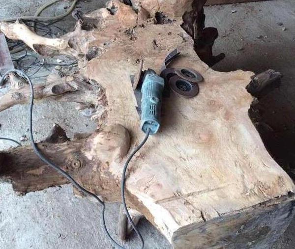 老树根自制茶台图片,绿化带捡的普通树根做茶台