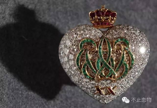 温莎公爵倾城之恋,温莎公爵珠宝图片