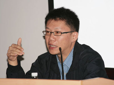 央视对洪刚女排的评价,央视主持洪刚