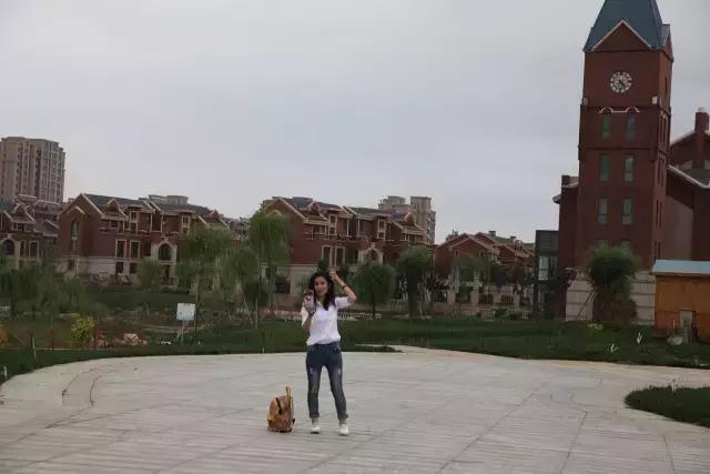 虽然我们很搓，但我们依然热爱装逼