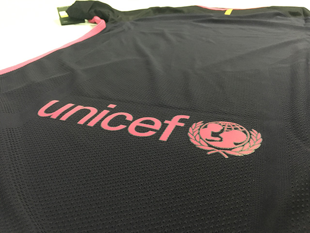 巴萨16-17赛季球衣欧冠球迷版,巴萨16-17赛季视频