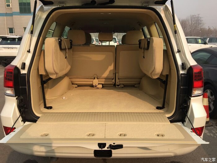 中东版兰德酷路泽460017款,兰德酷路泽2015款中东版讲解