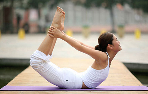 基础瑜伽减肥在家练全套,快速减肥瑜伽初级教程