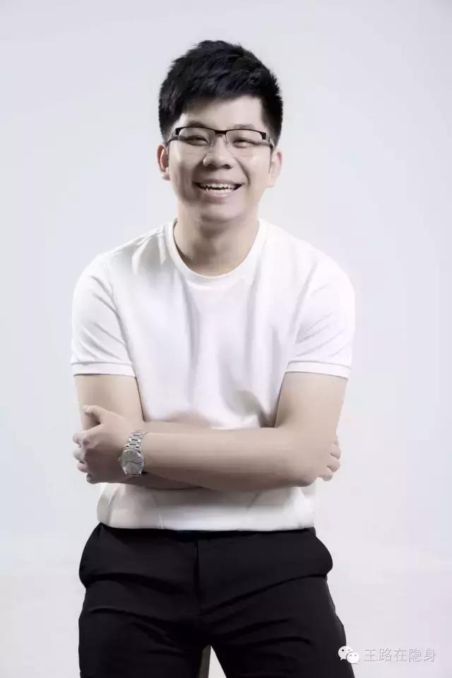 他为女朋友做了一款卫生巾