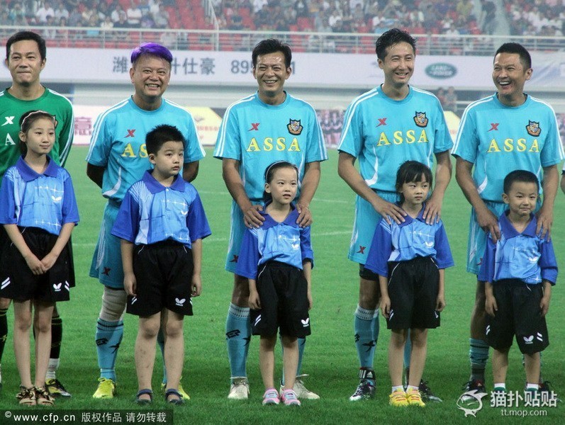 明星“球员”:唐僧变肥罗，谭咏麟踢断两根韧带