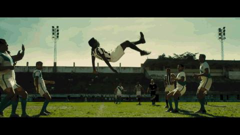 贝利乌鸦嘴,球王贝利是乌鸦嘴吗