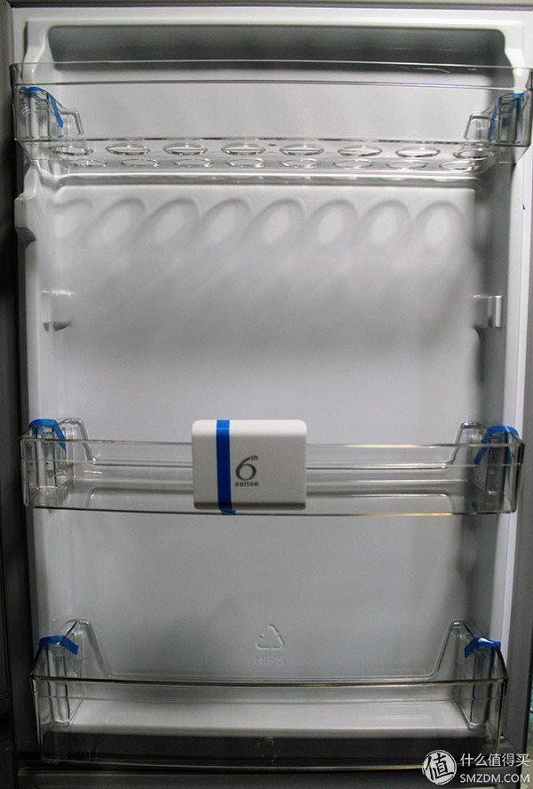 哈，你家的冰箱能安装QQ斗地主吗？