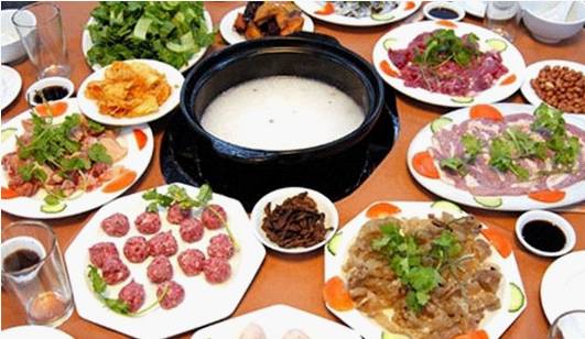 南宁很有重庆味的火锅店,南宁很辣的蛙火锅