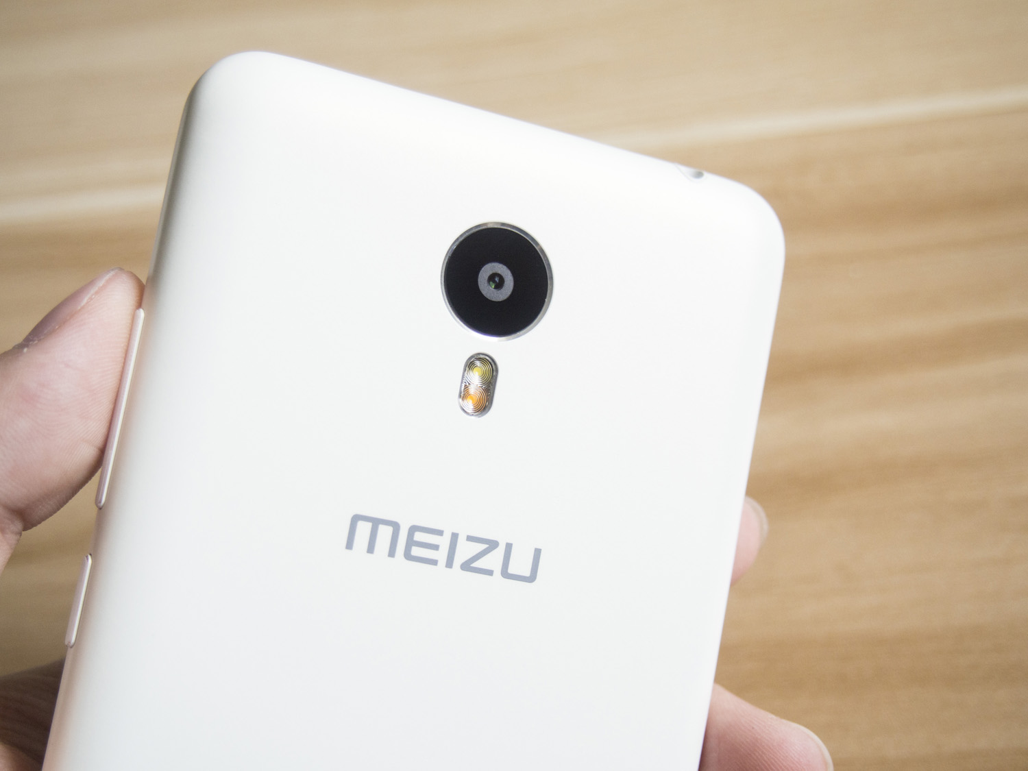 魅族魅蓝metal的屏幕怎么样,魅族魅蓝metal2是全网通