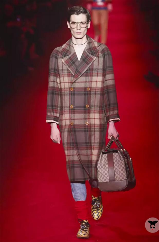 白百何高圆圆照片曝光,白百何高圆圆皮衣