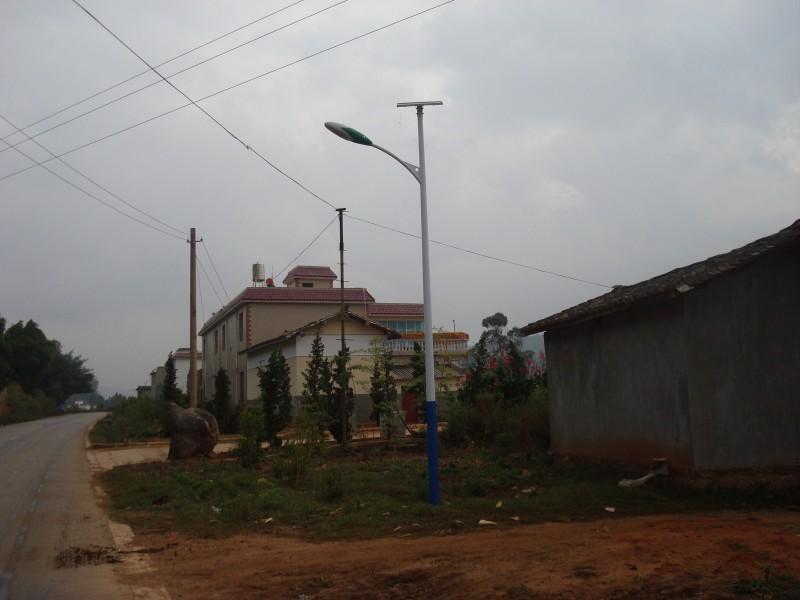 农村自建房房顶如何安装太阳能,农村屋顶怎样安装太阳能