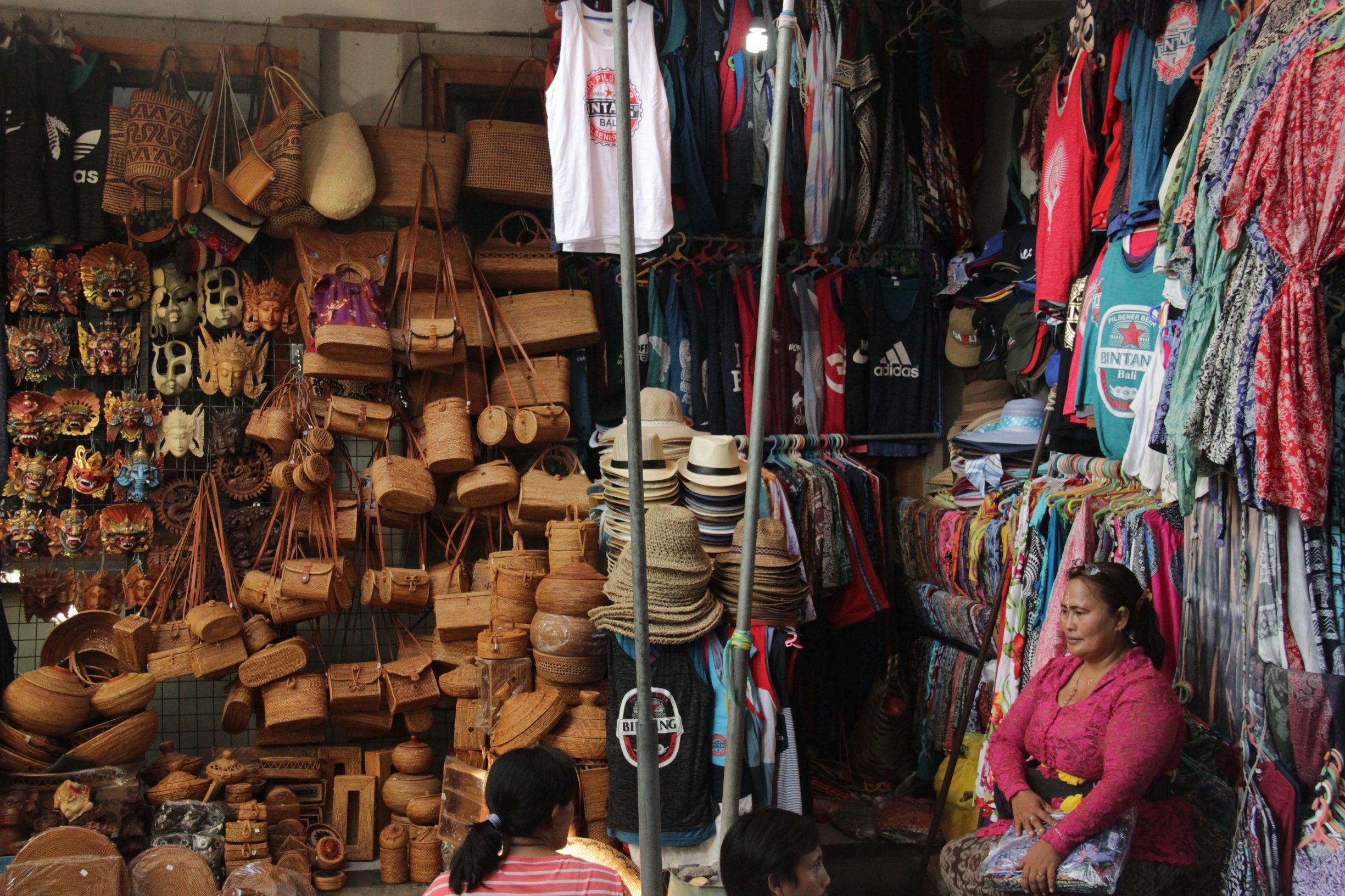 去巴厘岛买什么便宜,在巴厘岛值得买些什么