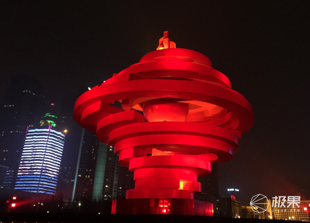 有没有跟iphone一样的手机,和iphone外观相似的安卓机