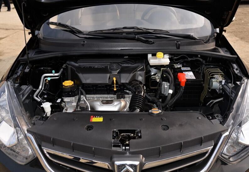 宝骏330和赛欧是不是同一发动机,赛欧3和宝骏310哪个更值得买