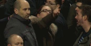 曼联对范加尔的态度,范加尔曼联矛盾