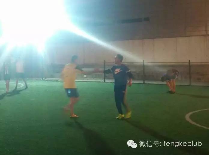 梅西c罗德比同框图片,梅西诺坎普踢国家德比