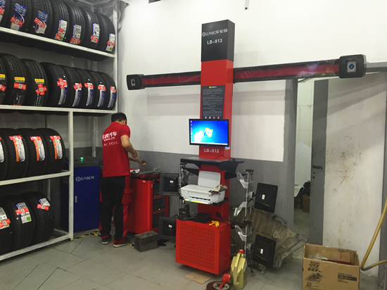 四轮定位是不是没有一个标准参数,四轮定位哪里有问题一目了然