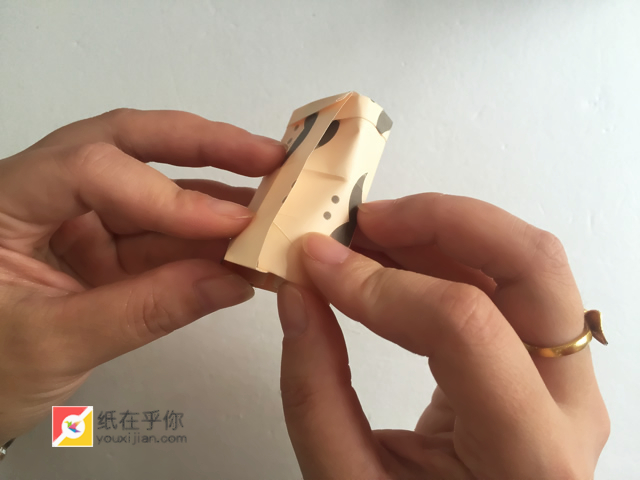 纸在乎你手工折纸：牛奶盒视频图解教程