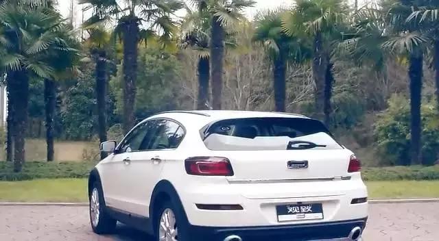 这时尚自主品牌紧凑SUV定位于都市SUV，做工和性能远超合资