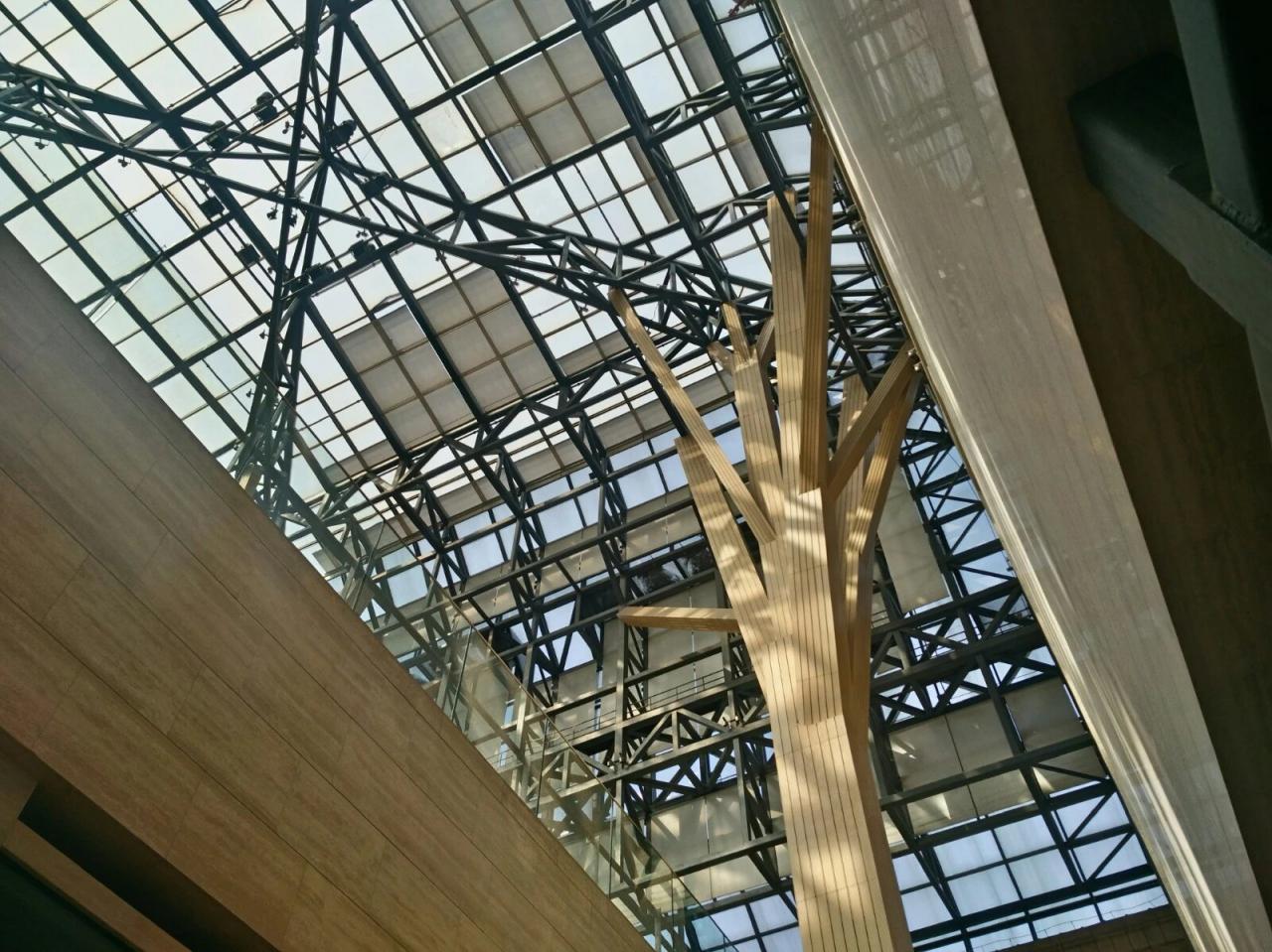 魅蓝e值得购买吗,魅蓝e测评视频