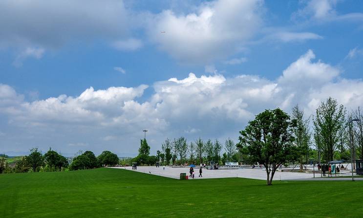 从一家房企的革命之路看它的理想情怀