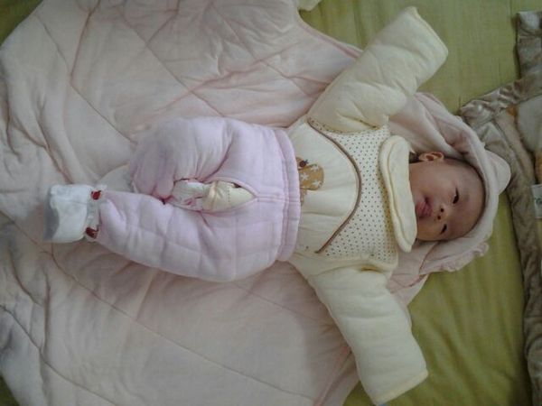 宝宝什么时候能穿松紧带裤子,宝宝能穿松紧带的衣服吗