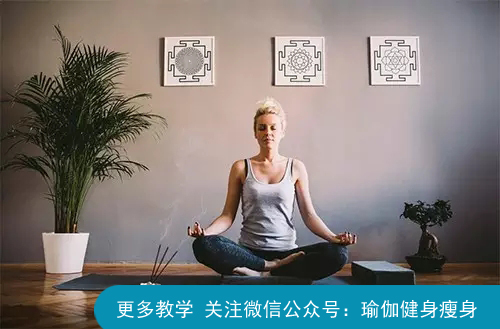 腿冰冷疼做什么瑜伽,改善手脚冰凉的瑜伽体式