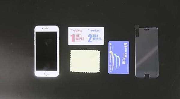 贴膜神技之二：钢化硬膜的简易贴法，体验科技吸附的完美瞬间