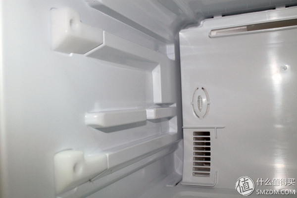 哈，你家的冰箱能安装QQ斗地主吗？