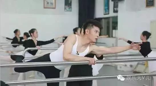 听说看《我去上学啦》不少直男被鹿晗掰弯，妹子们看紧男票啊