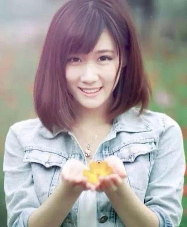 50岁减龄发型梨花烫,70后最洋气的发型梨花烫