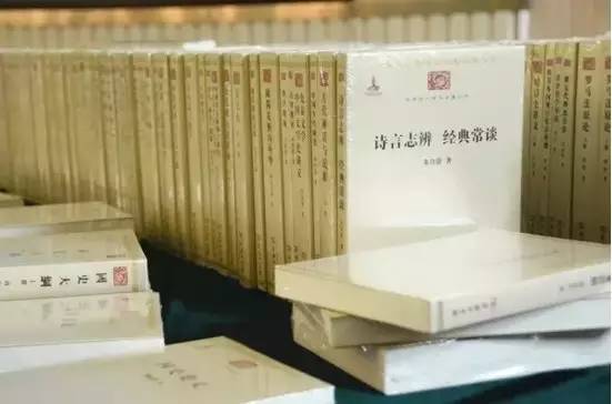 值得珍藏的16套丛书,值得看的丛书系列