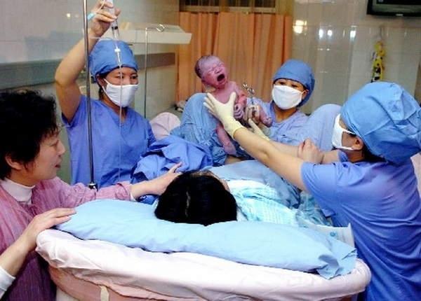 顺产时会阴撕裂真的那么可怕吗？看完宝妈们的经历就知道了！