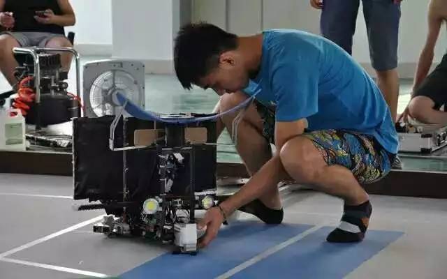 支付宝显示账户存在风险限制付款,支付宝提示您的账户处于高风险