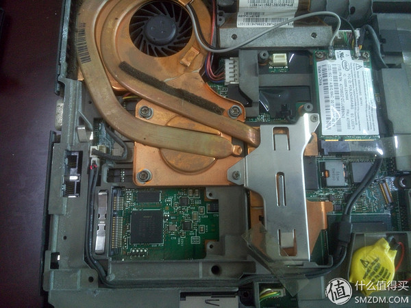 ibmt61笔记本拆机换固态硬盘,ibmt60拆机清灰教程