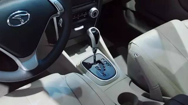 东南菱悦v3所有配件,东南菱悦V3拆车件