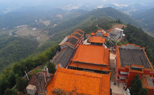 株洲适合情侣一起玩的地方,如果你拥有了ta你想带谁兜风