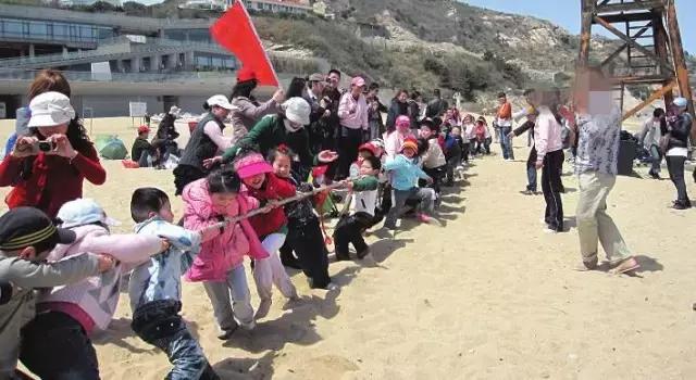 西安边上有个“沙坡头”，沙场冲浪、露营赏月，聊咋咧！