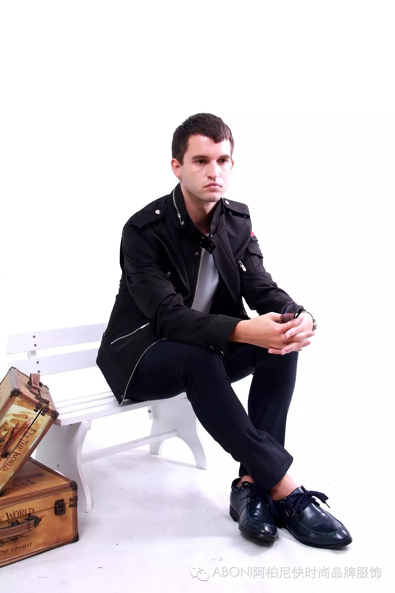 正式又不失时尚的衣服男装,时尚男装穿搭风格有哪些品牌