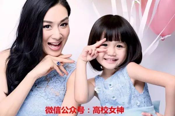 25岁林允有多迷人,林允算不算星女郎最差的一位