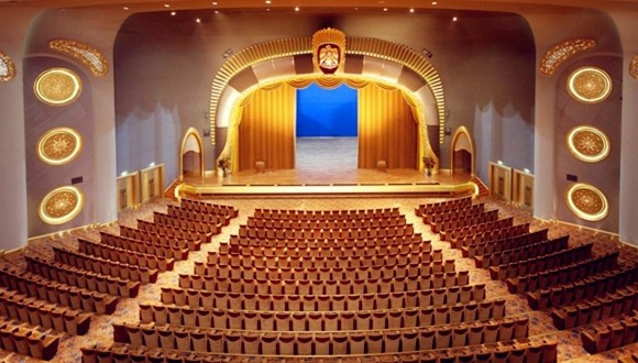 迪拜阿布扎比皇宫酒店多少一晚,迪拜帆船酒店vs阿布扎比皇宫酒店